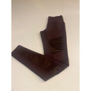 Alo Textured Leggings